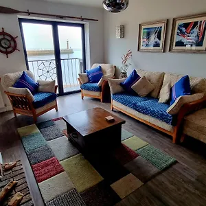 Holiday home Beachfront, Whitby