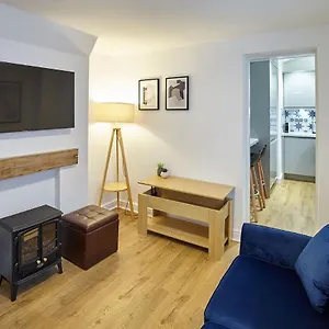Holiday home Host & - Clinker, Whitby